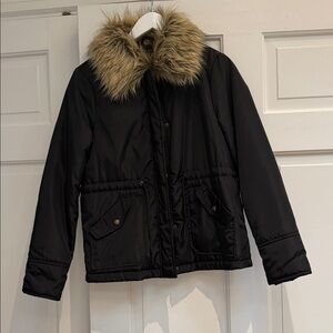 Women's Black Puffer Jacket with Faux Fur Collar